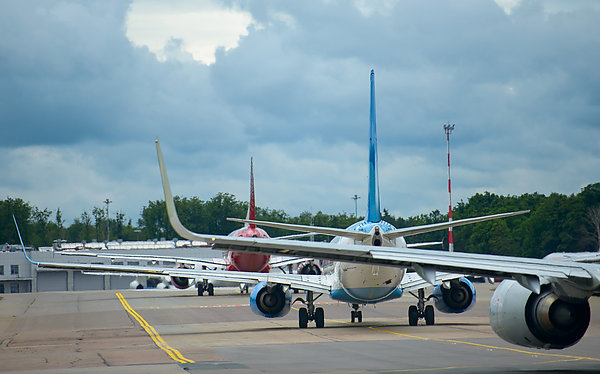 WORLDWIDE PASSENGER AIR TRAFFIC INCREASED BY 64.4% IN 2022